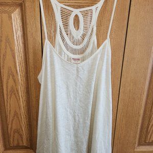 Cream tank top size L